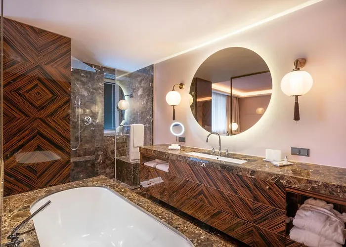 Topazz & Lamee 5* Wien