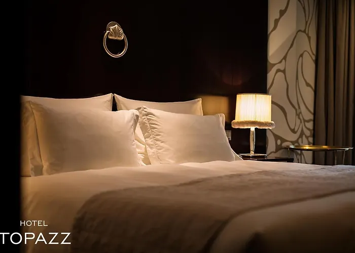 Topazz & Lamee Hotel